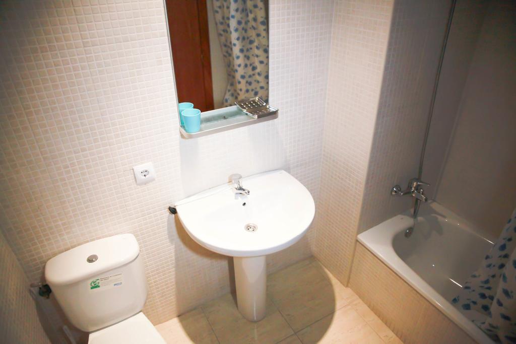 Apartments Beach Club Lloret de Mar Esterno foto
